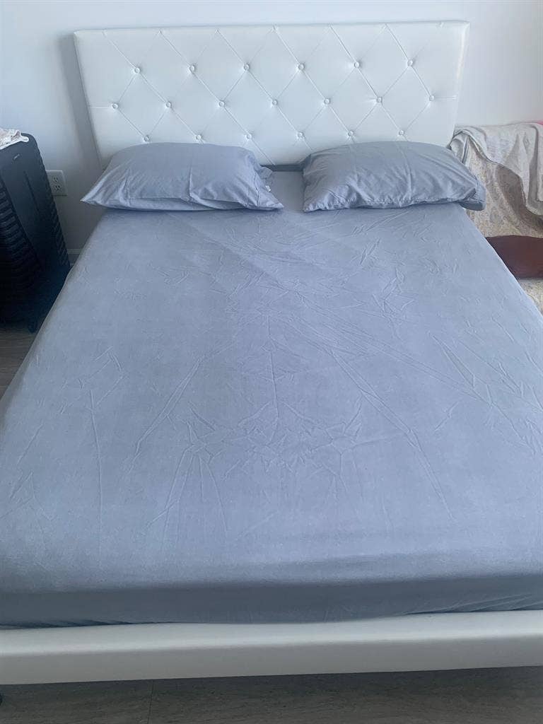 Fully Furnished 1b1b apartment