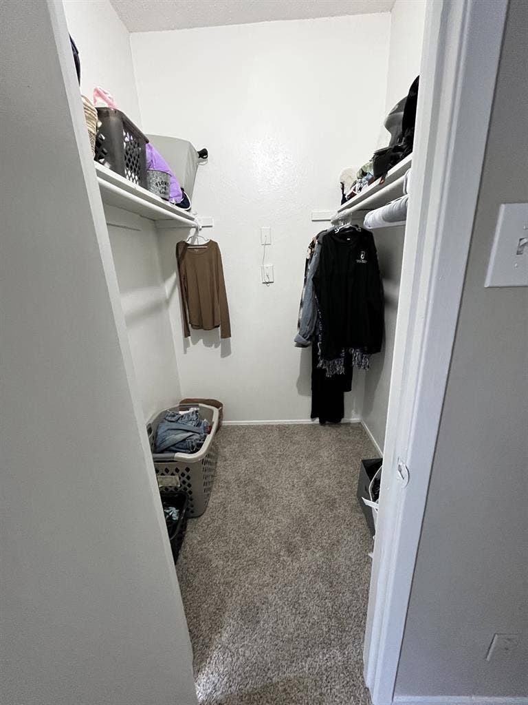 Private Bedroom For Rent