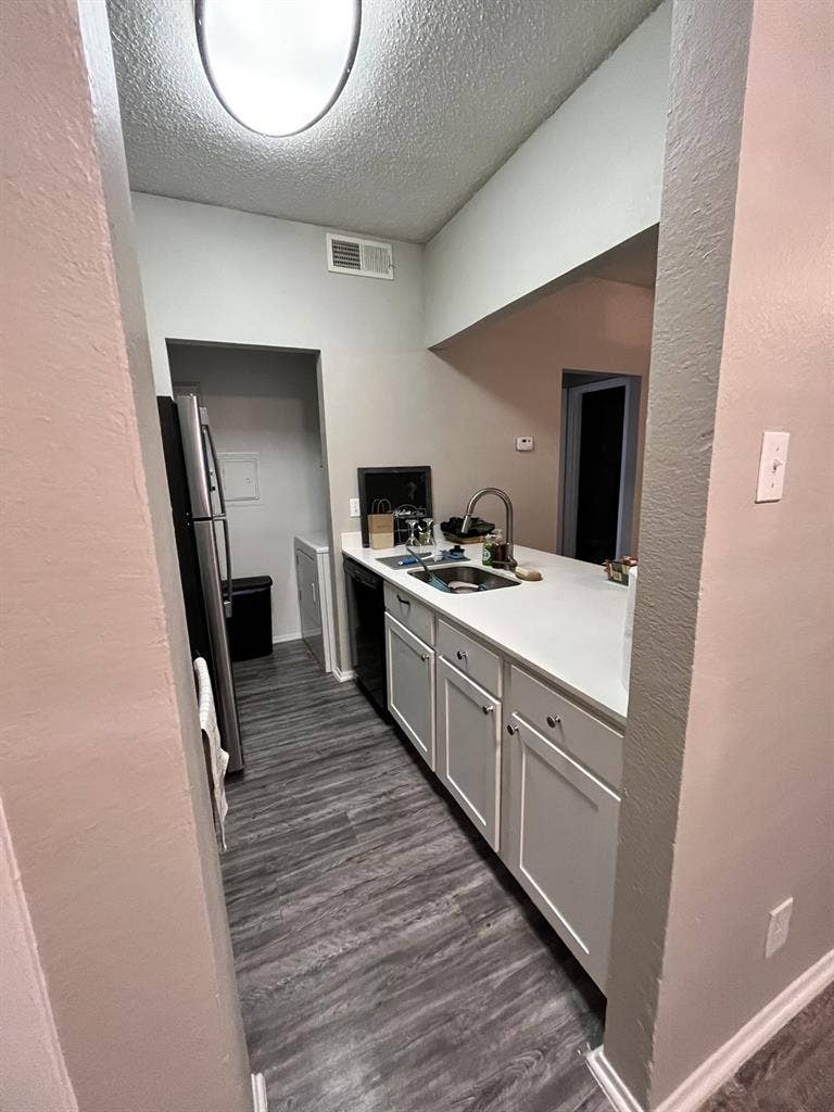 Private Bedroom For Rent
