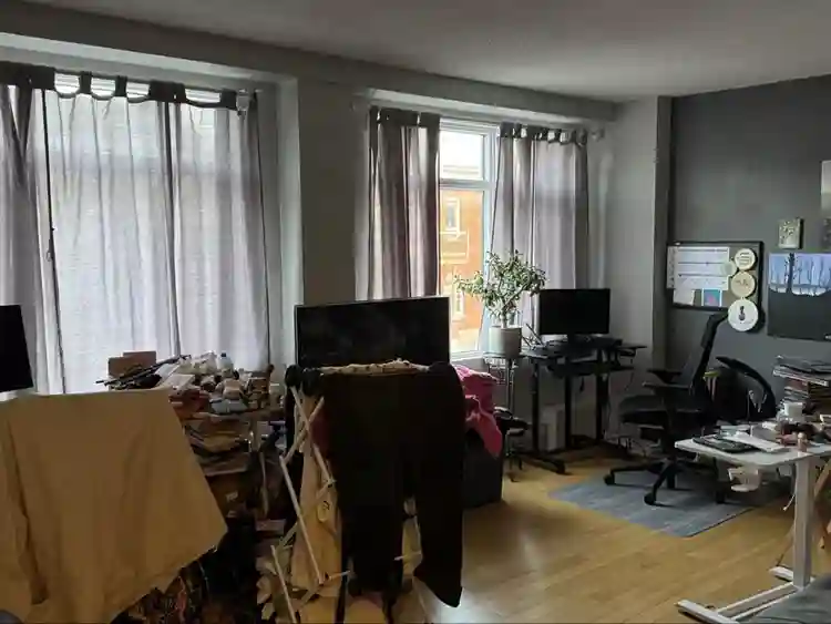 Private room for rent in Centretown