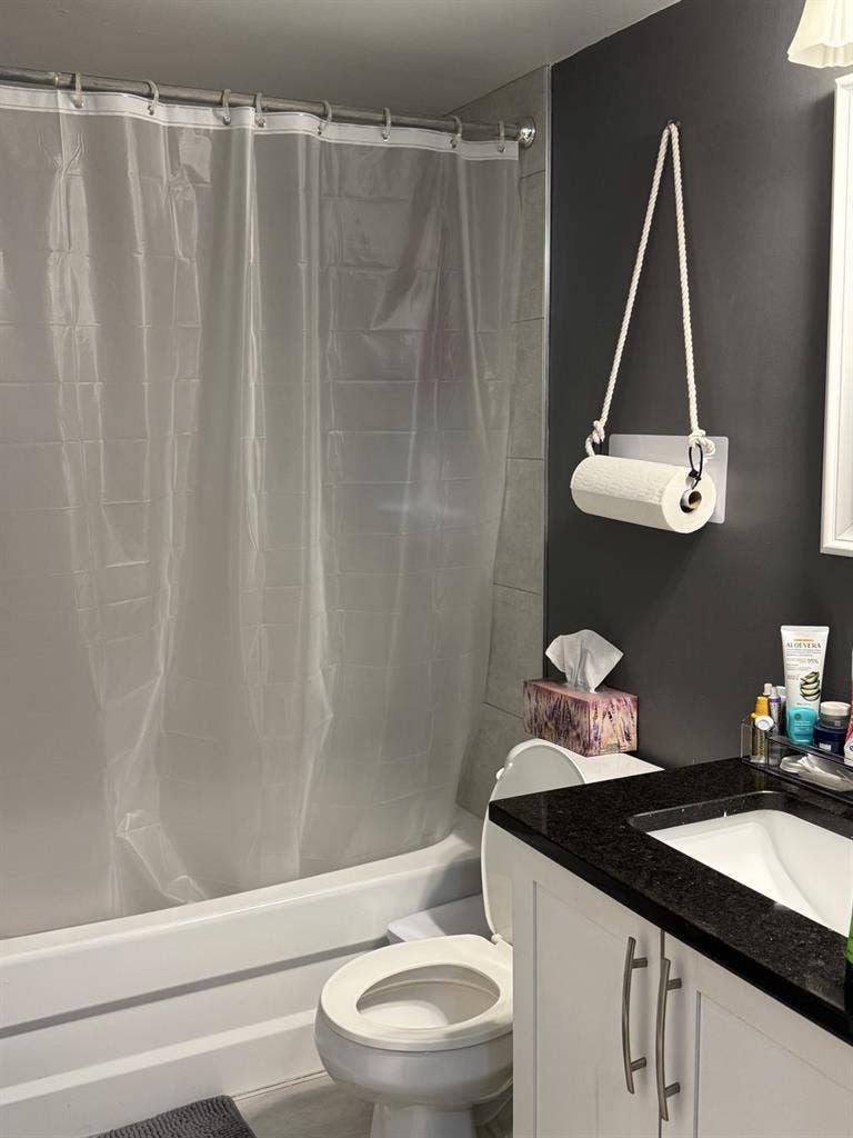 Private room for rent in Centretown