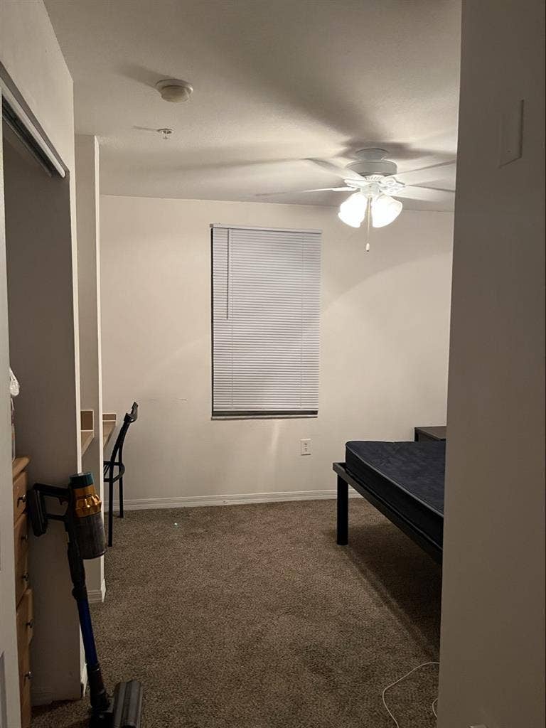 Sublet Male Unit 4x4