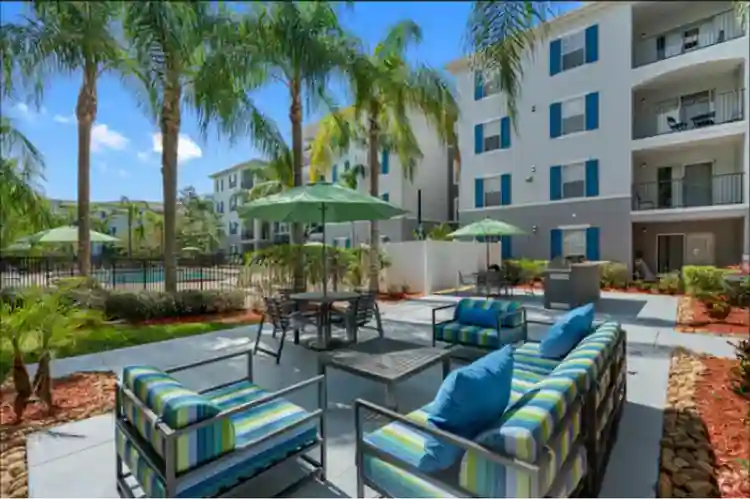 Sublet Male Unit 4x4