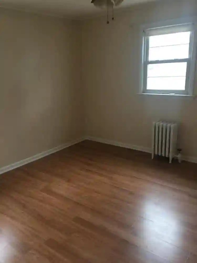 Single bedroom all shared 3Br Apt