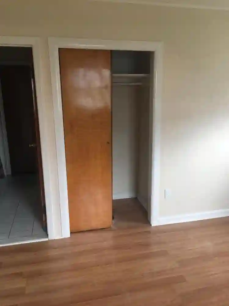 Single bedroom all shared 3Br Apt