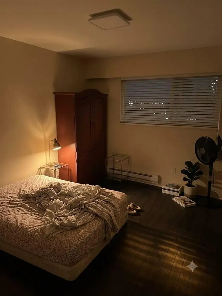 $750 - Furnished - Newton Surrey