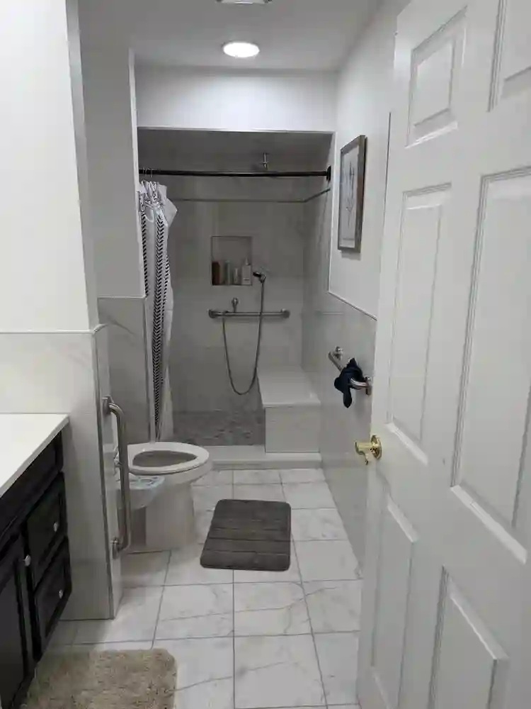 Private room available for Rent