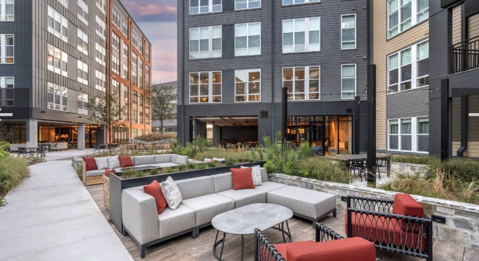 Short-term rental in Reston VA 1bdr