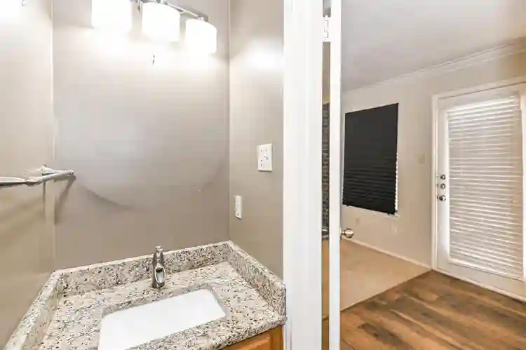 1 BR in Round Rock