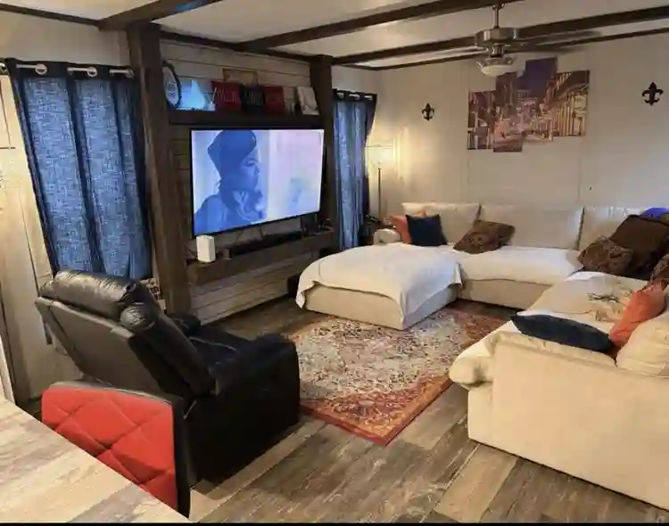 Nice room for rent