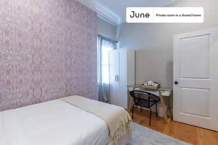 2 BR in Boston