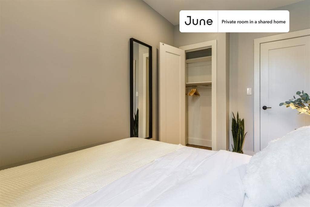 4 BR in New York City
