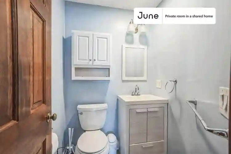4 BR in Boston