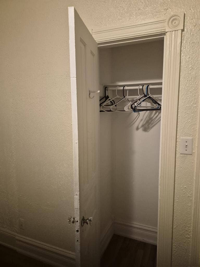 3x rooms for rent