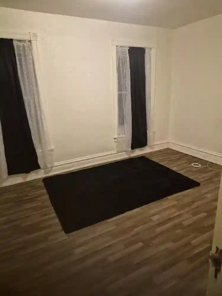 3x rooms for rent