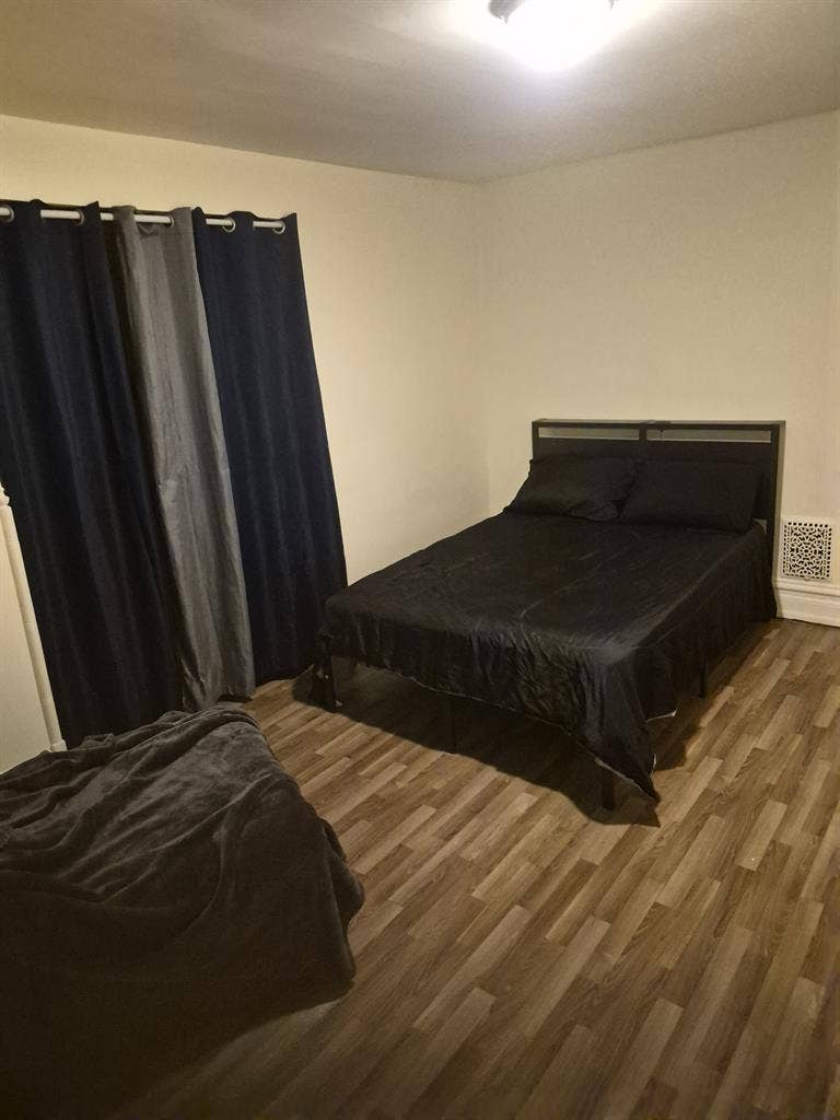 3x rooms for rent