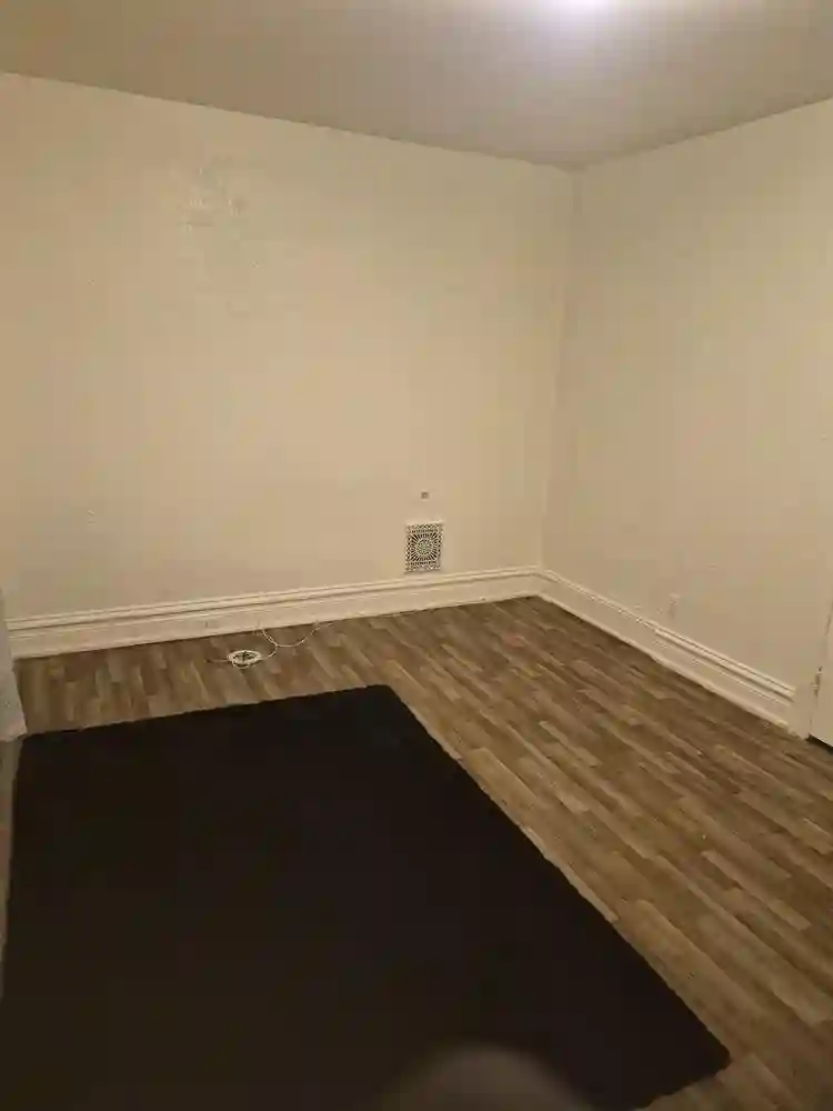 3x rooms for rent