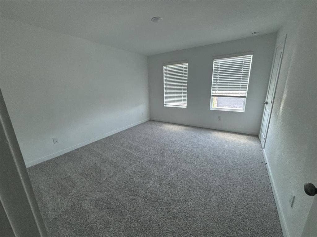Roommates Needed $800 p/room