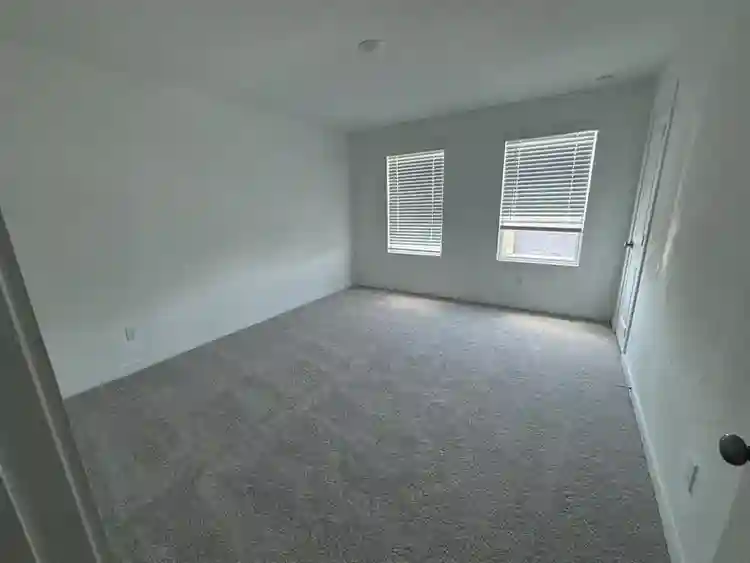 Roommates Needed $800 p/room