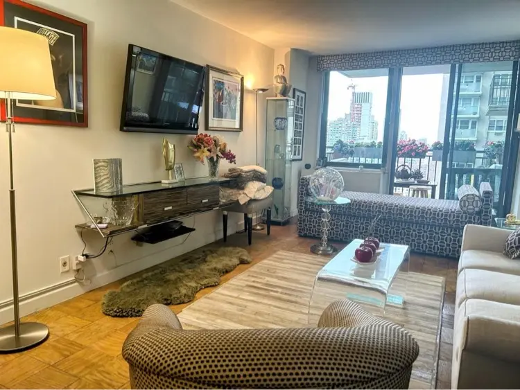Room in luxury building