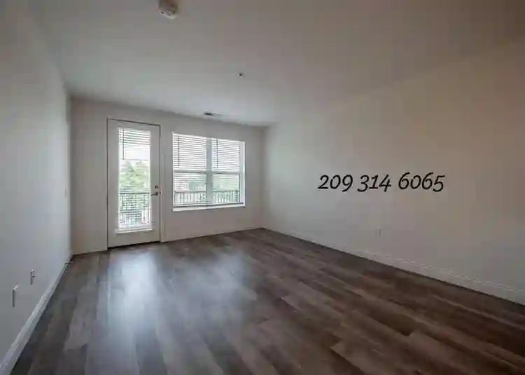 Makley Place offers one, bedroom