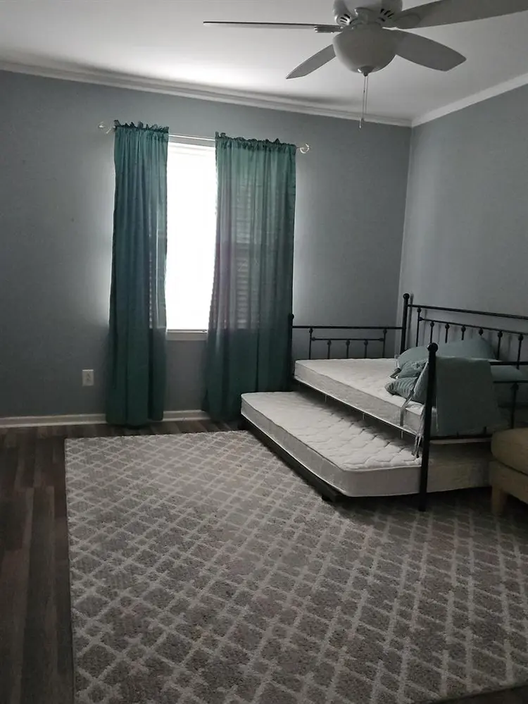 Two Rooms rent,private upstairs.
