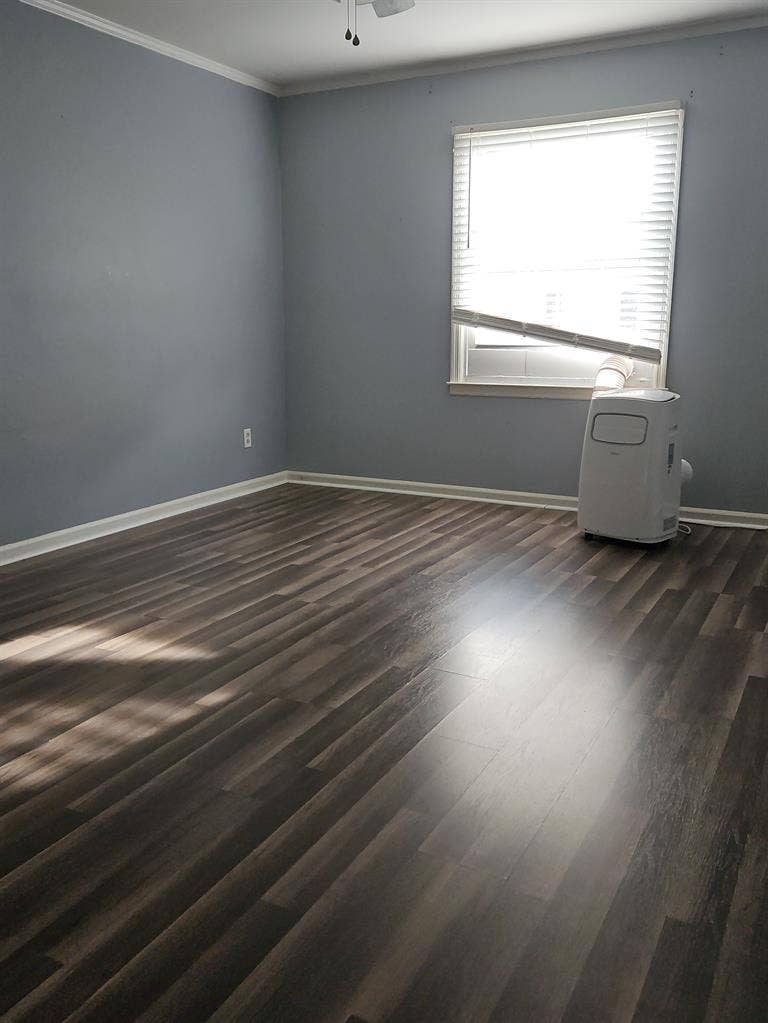 Two Rooms rent,private upstairs.