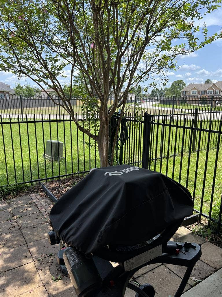 Beautiful Gated Townhome-77379