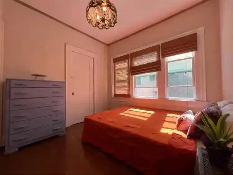 Private room in creative house