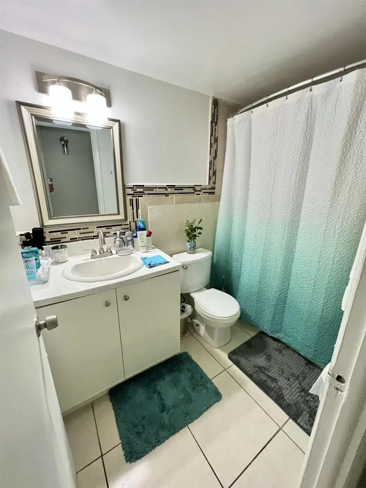 Furnished private room