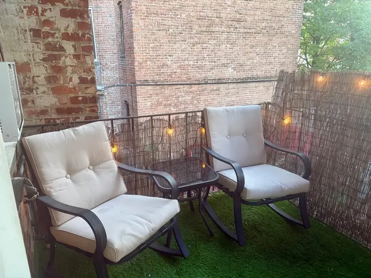 Nice furnished room with a terrace