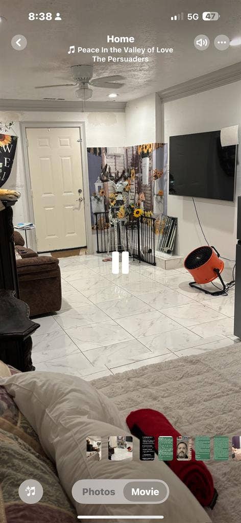 Furnished room/ private bathroom