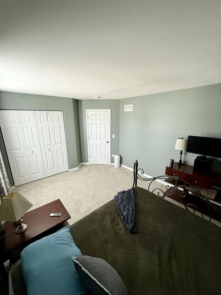 AWESOME HOME IN CLUBHOUSE COMMUNITY