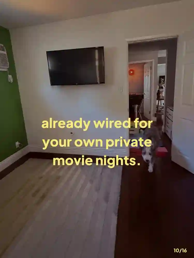 Kinda the best room in Silver Lake