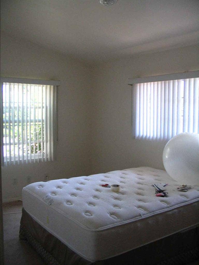 Room avail, flex start date Sept