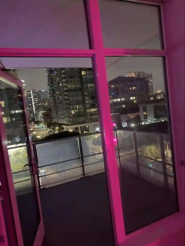 DTLA 2 Bedroom Highrise