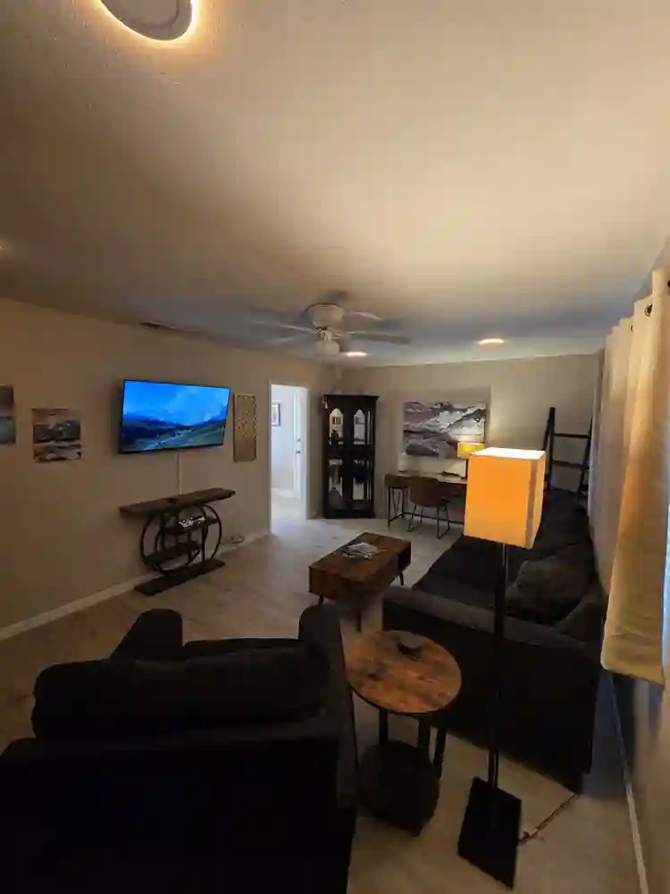 3 bed | 2 bath Post Call Paradise