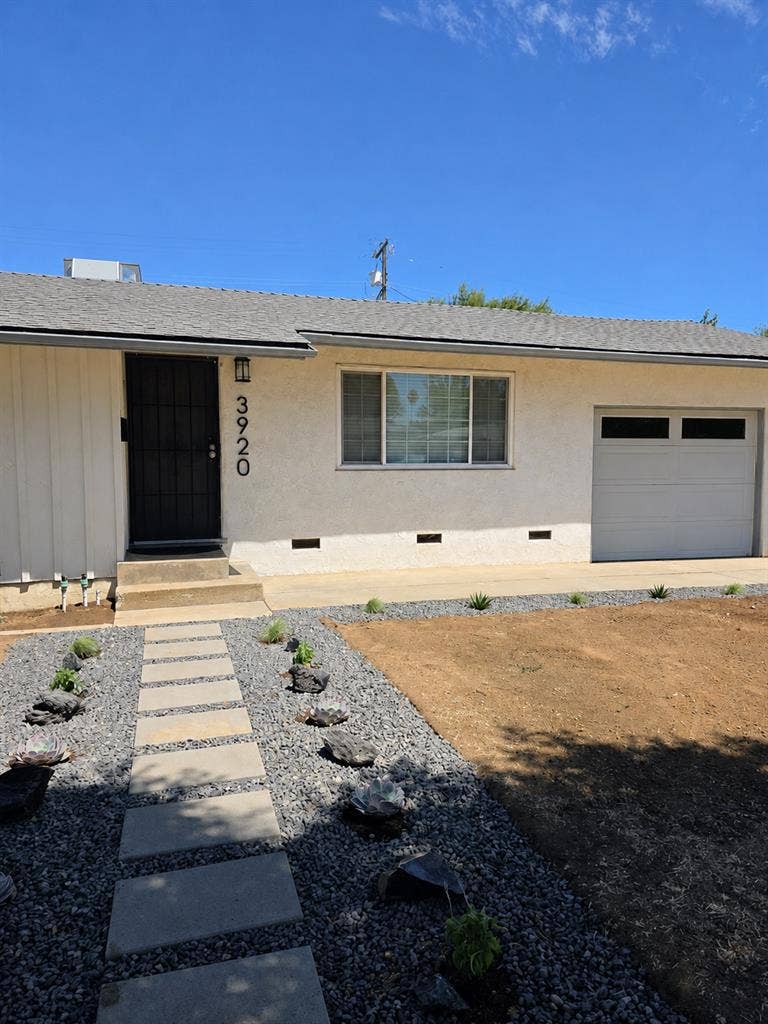 3 bed | 2 bath Post Call Paradise