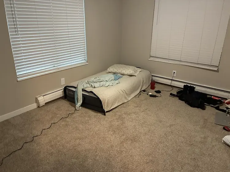 Available room!