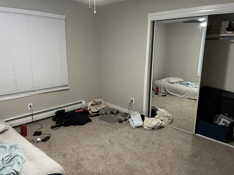 Available room!