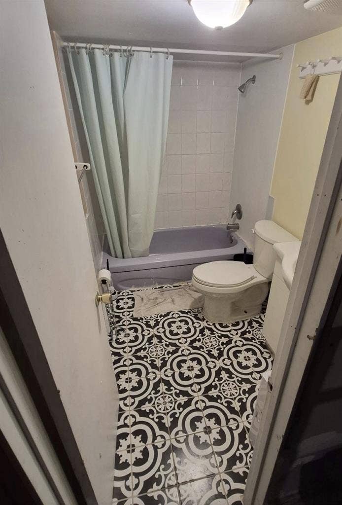 Female roommate needed sublet
