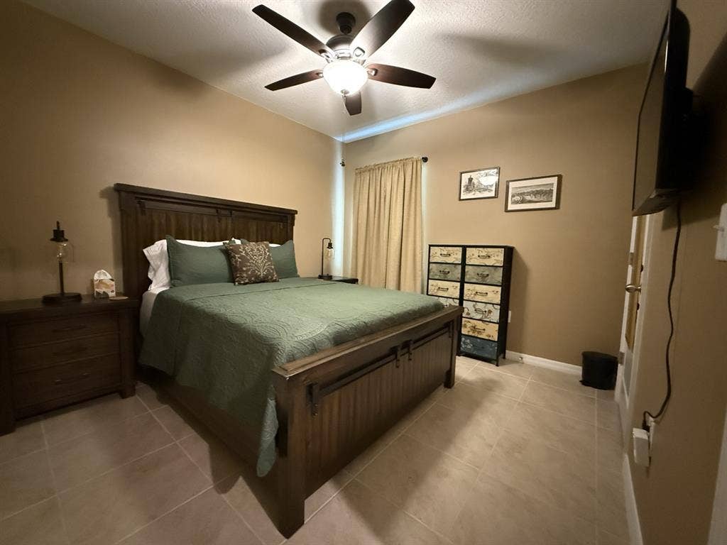 Furnished Room/Private Bathroom