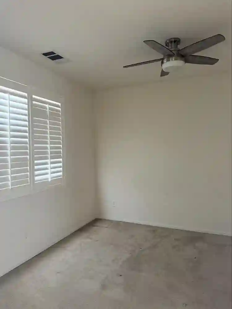 PRIVATE MASTER BEDROOM FOR RENT