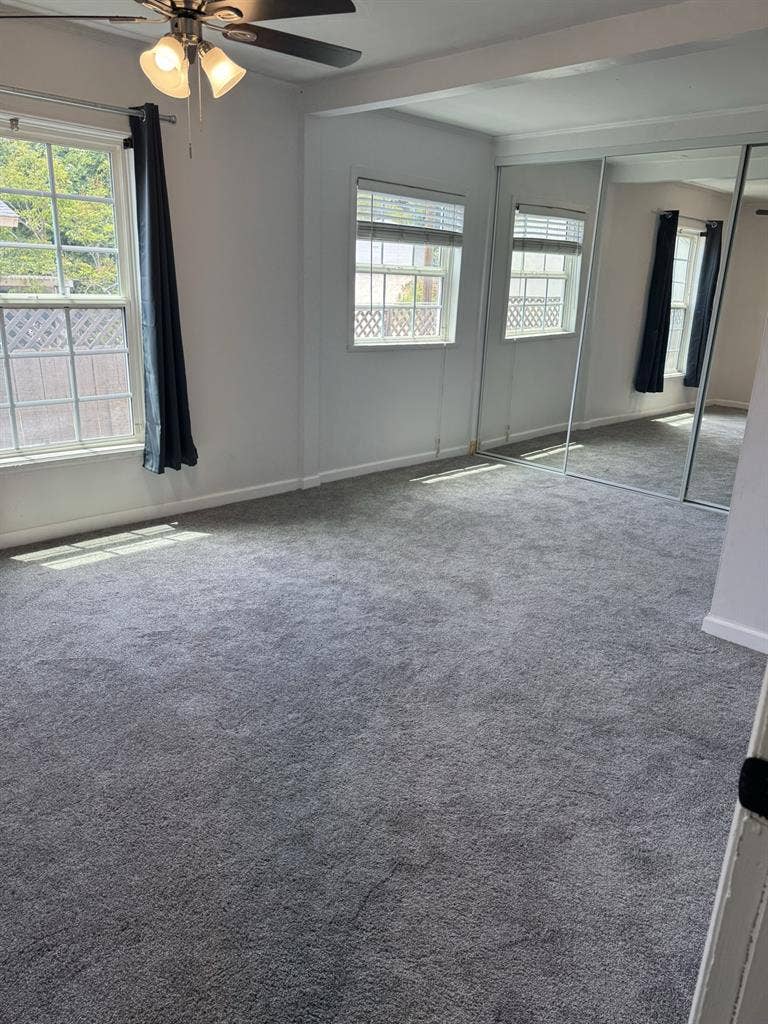 Master bedroom for rent