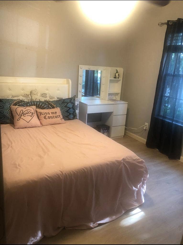 Private Bedroom | Private Bathroom