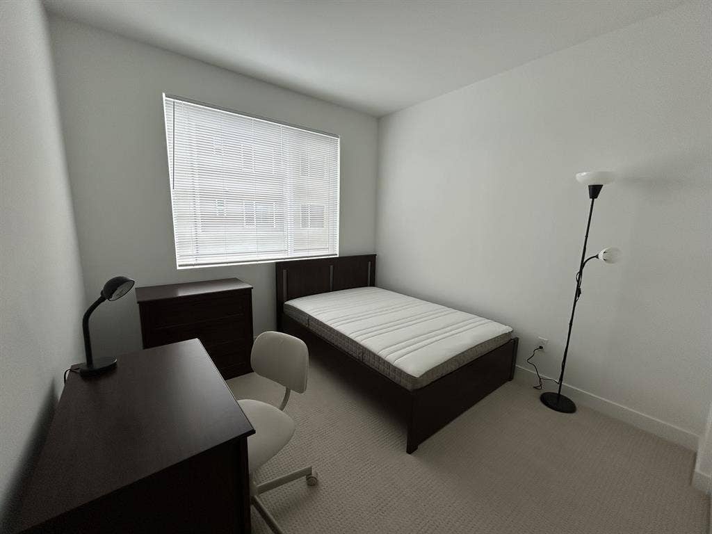 Furnished room with private bath