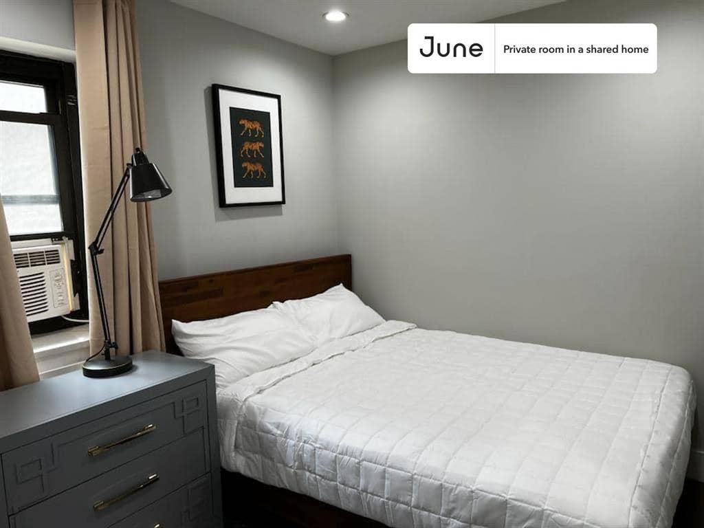 3 BR in New York City
