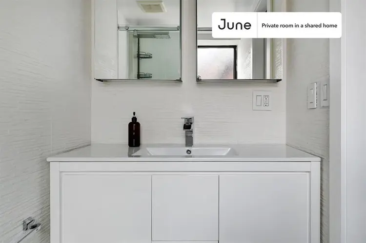 3 BR in New York City