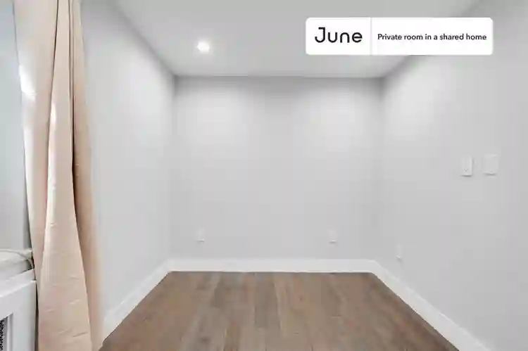 3 BR in New York City