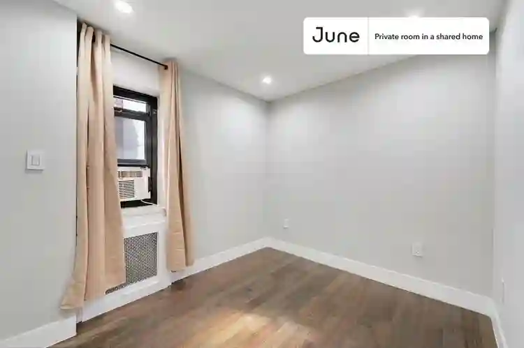3 BR in New York City